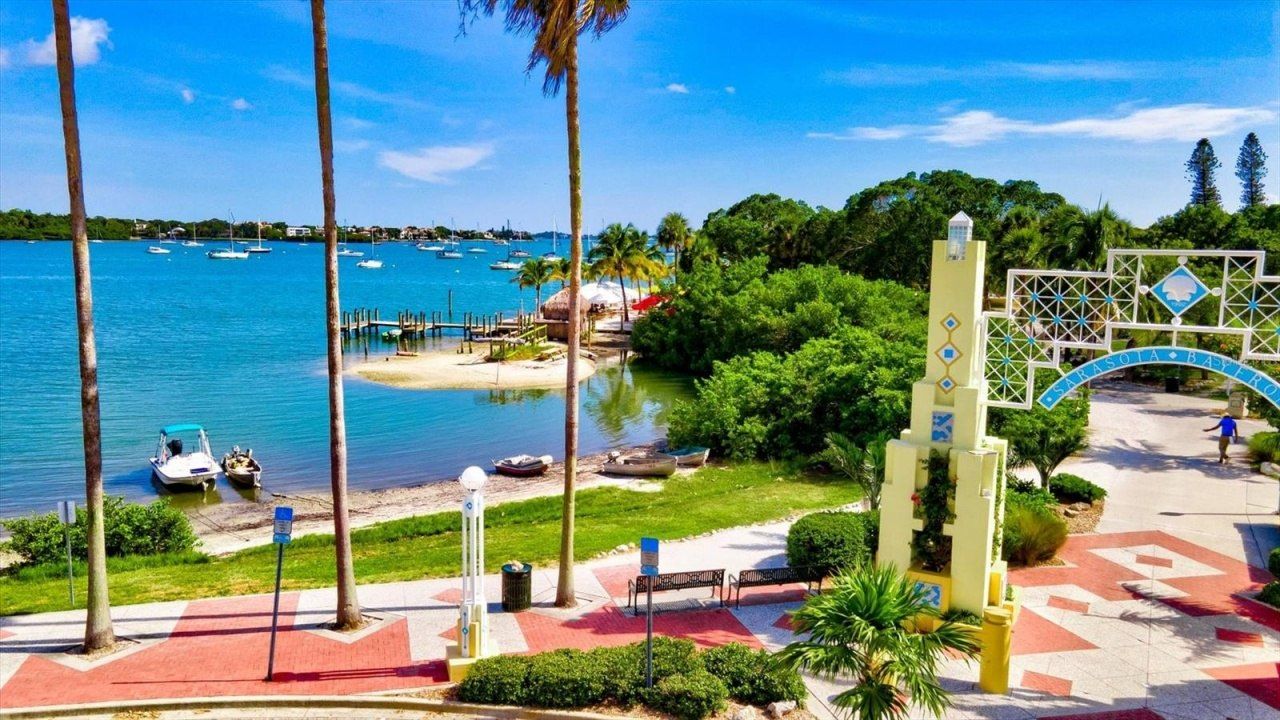 326 S Lime Avenue, Sarasota, FL 34237 Photo