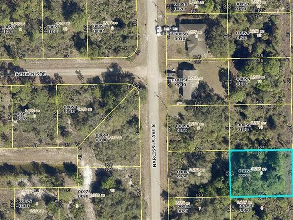 224 Columbus Boulevard, Lehigh Acres, FL 33974