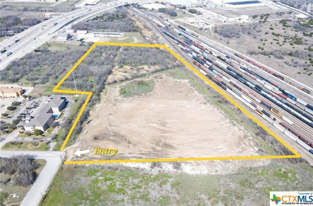 1303 N 31st St, Temple, TX 76504 Main Photo