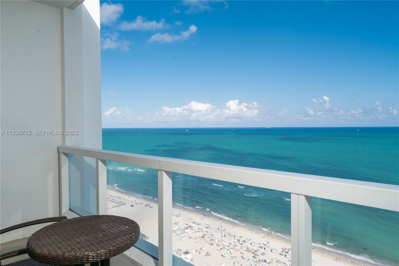 4391 Collins Ave, Unit 1911/1909/, Miami Beach, FL 33140 Photo