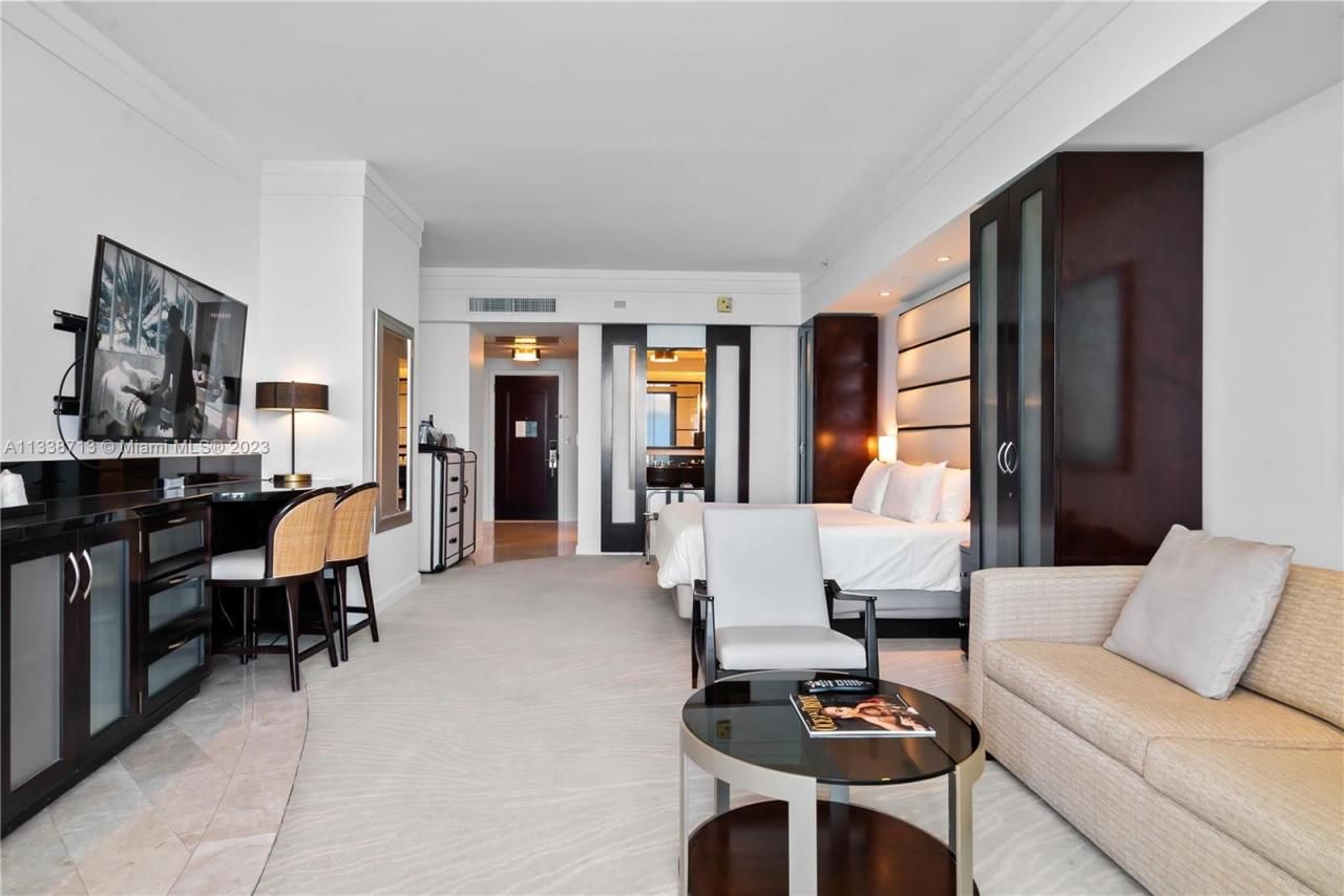 4391 Collins Ave, Unit 1911/1909/, Miami Beach, FL 33140 Photo