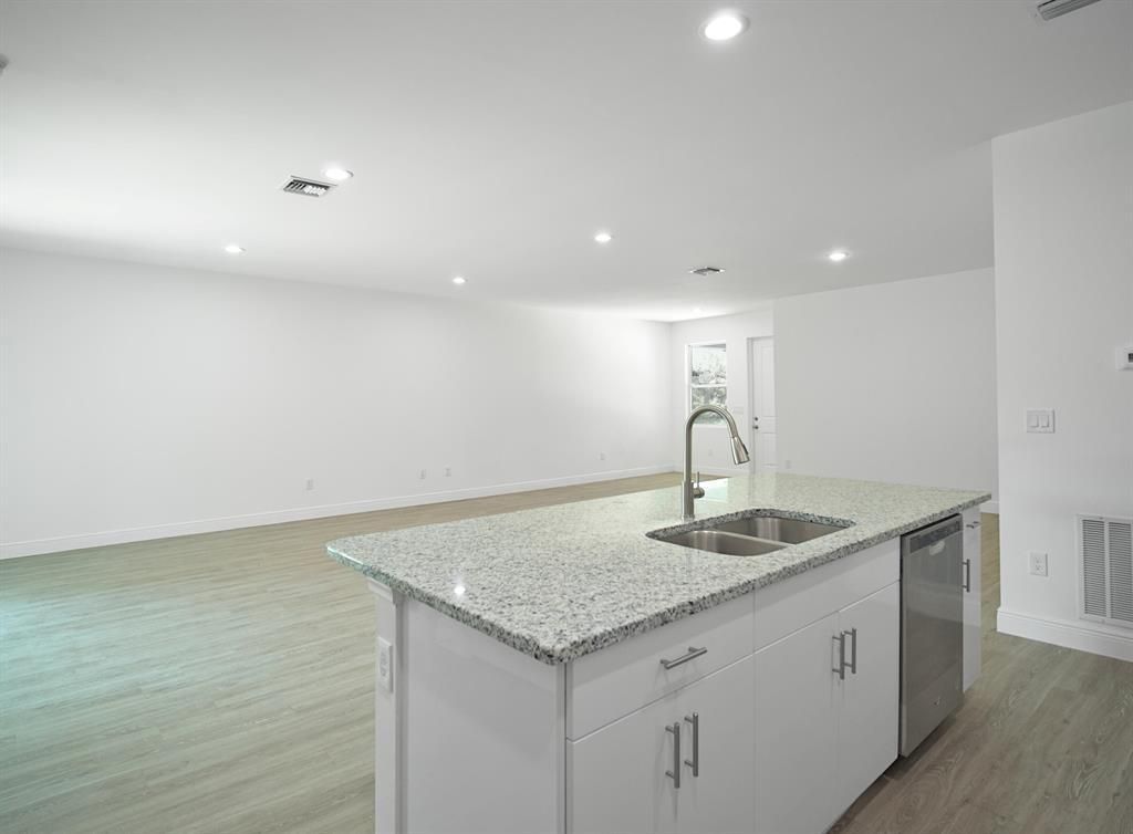 1015 N Naples Street, Labelle, FL 33935 Photo