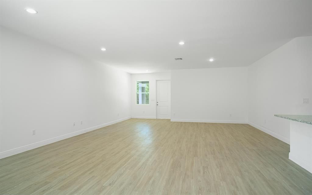 1015 N Naples Street, Labelle, FL 33935 Photo