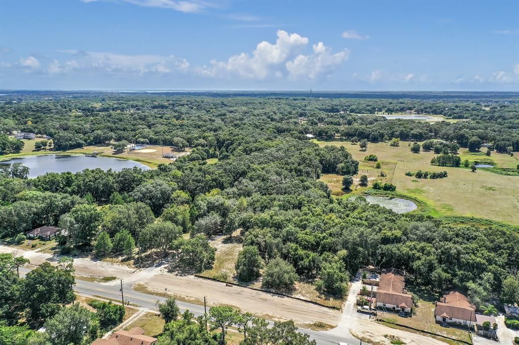 907 W Miller Street, Fruitland Park, FL 34731 Photo