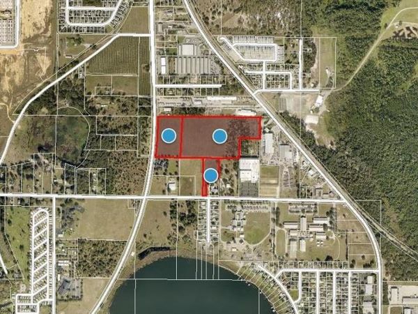 2950 STATE ROAD 19, TAVARES, FL 32778