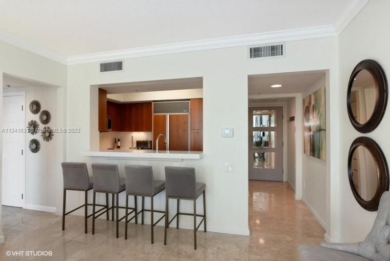 Please Call For Address, Unit UPH-8, Miami Beach, FL 33139 Photo