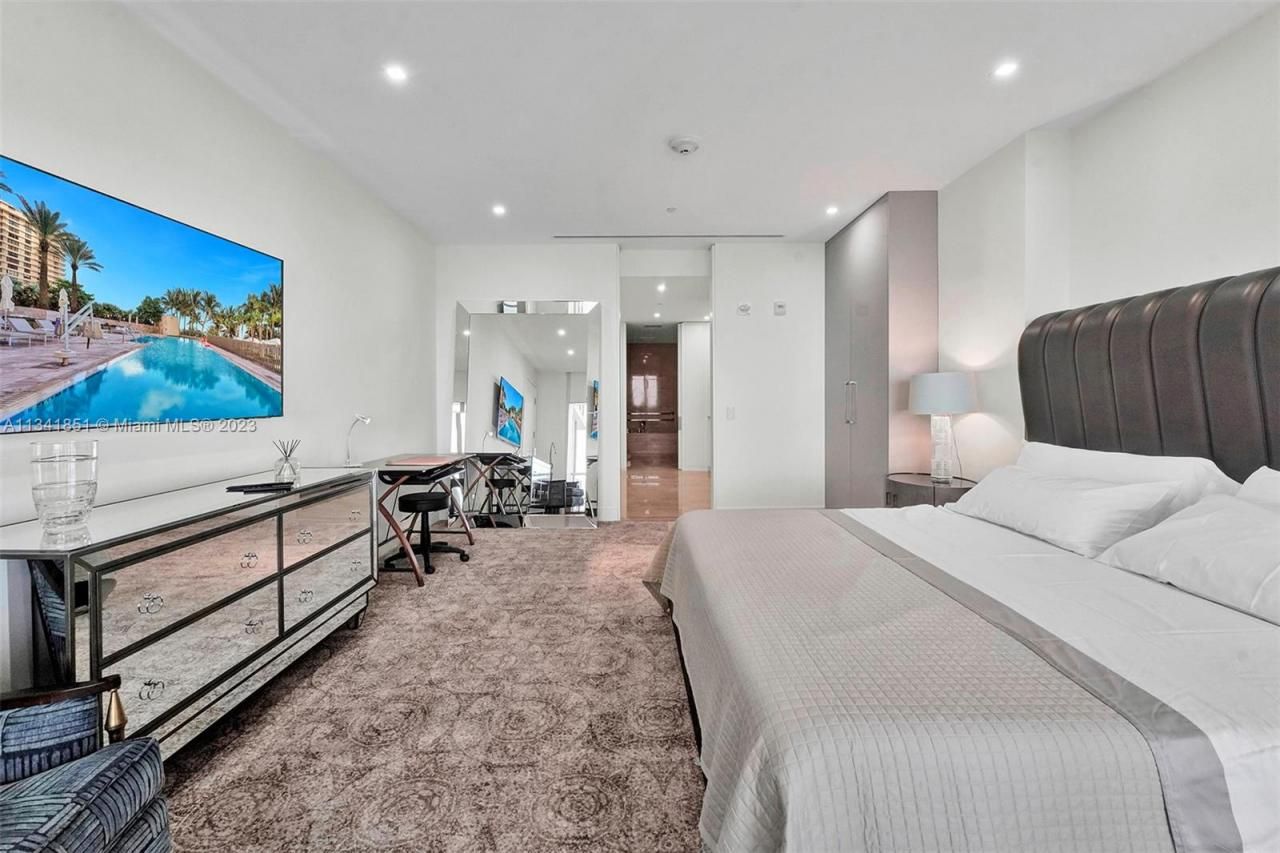 9703 Collins Ave, Unit 2501, Bal Harbour, FL 33154 Photo