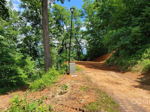 22 Holiday Drive, Waynesville, NC 28785