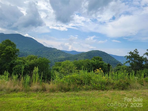 35 Rons Ridge, Waynesville, NC 28785