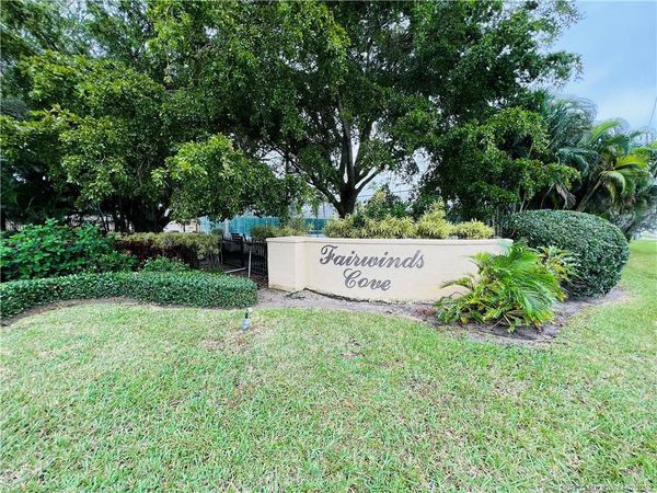 3432 NE Causeway Blvd., Unit 104, Jensen Beach, FL 34957