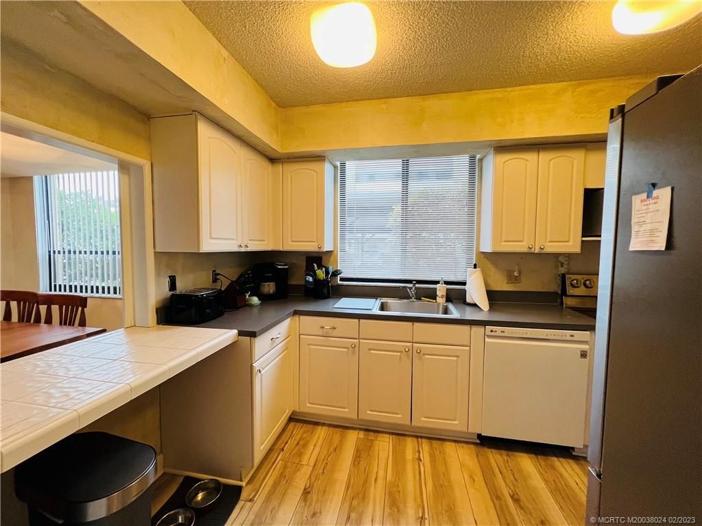 3432 NE Causeway Blvd., Unit 104, Jensen Beach, FL 34957 Photo