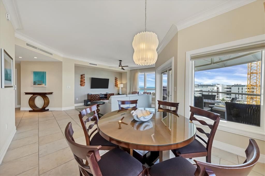 915 Seaside Drive, Unit 512, Sarasota, FL 34242 Photo