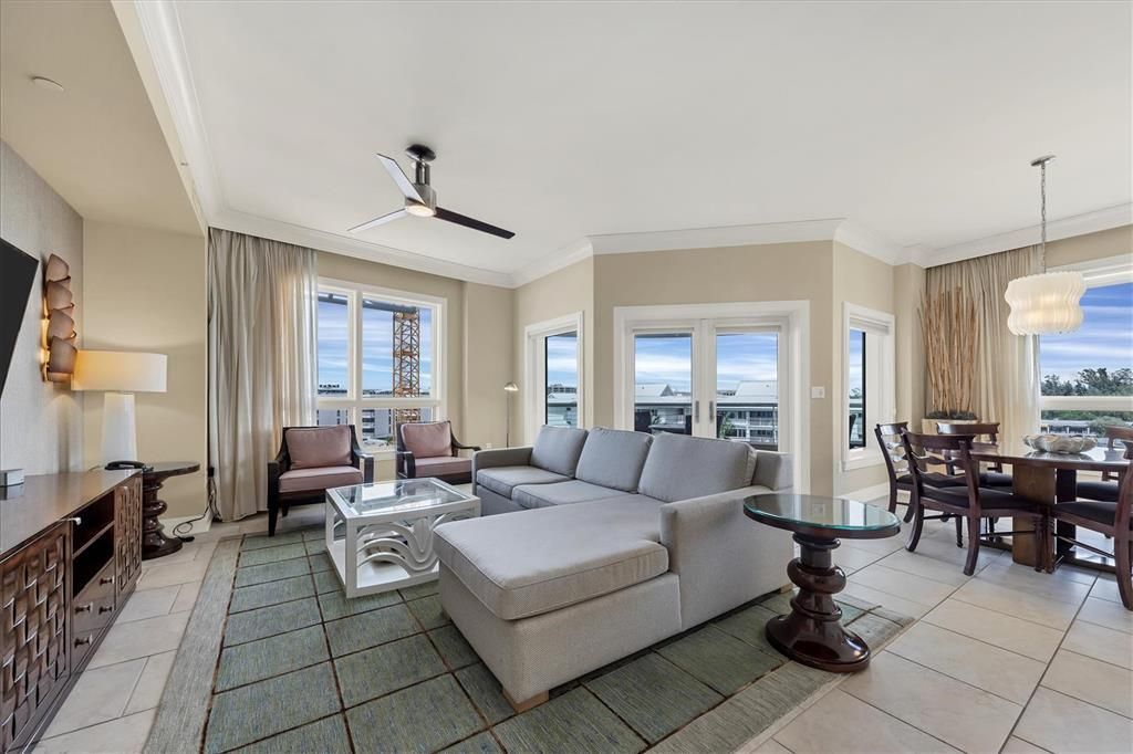 915 Seaside Drive, Unit 512, Sarasota, FL 34242 Photo