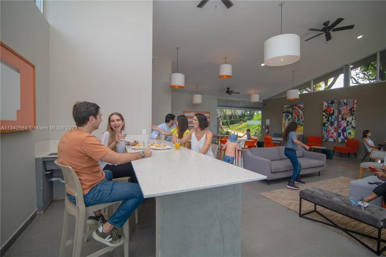 Ff-136-300 Mtrs Oeste Del Intercambio De La Guacim, , NA 00000 Photo