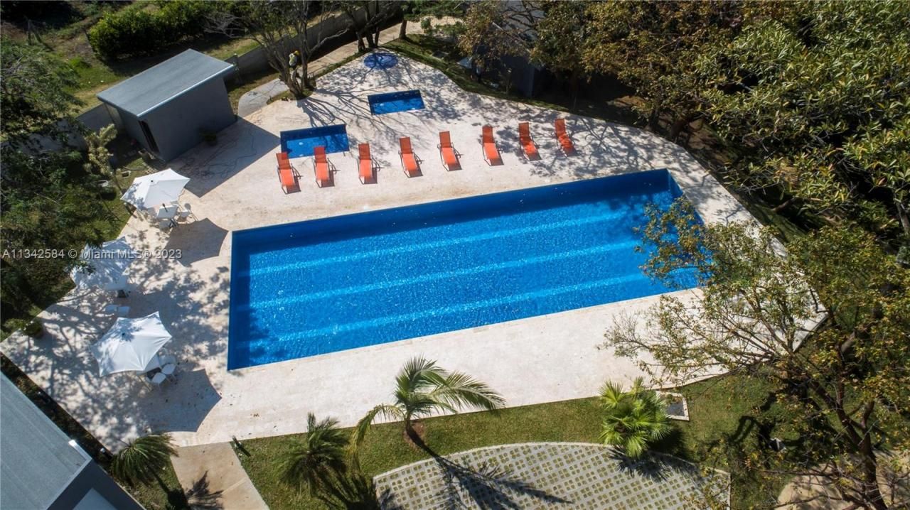 Ff-136-300 Mtrs Oeste Del Intercambio De La Guacim, , NA 00000 Photo