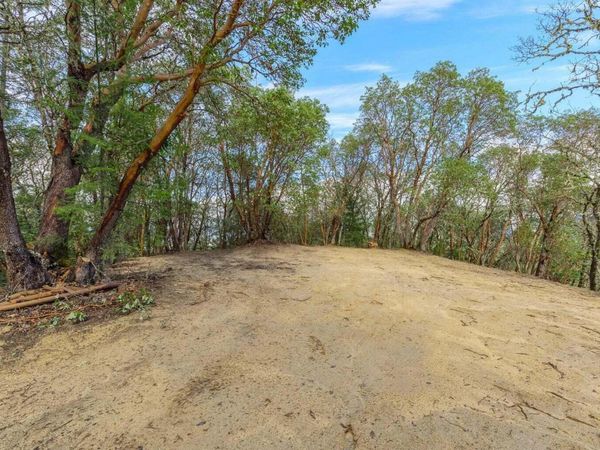 Tina Way, Grants Pass, OR 97526