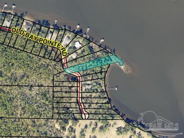 28C Old Bay Pointe Rd, Milton, FL 32583