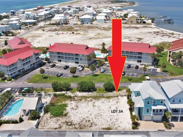 1498 Seaside Cir, Navarre Beach, FL 32566