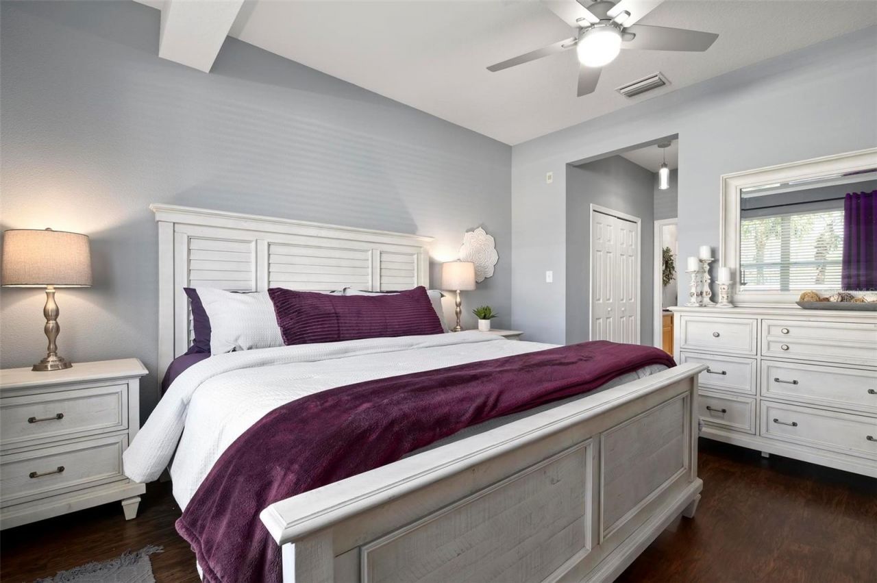 3423 Parkridge Circle, Unit 19-101, Sarasota, FL 34243 Photo