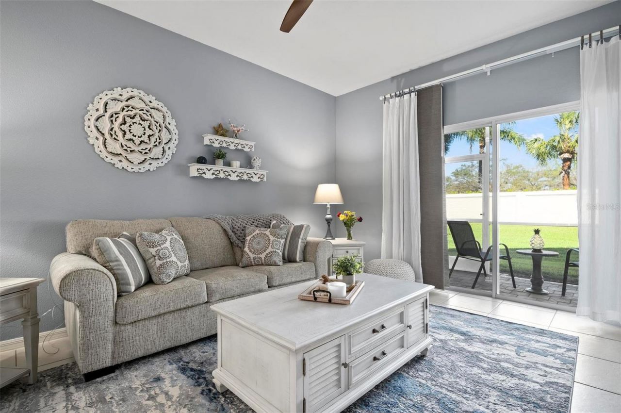 3423 Parkridge Circle, Unit 19-101, Sarasota, FL 34243 Photo
