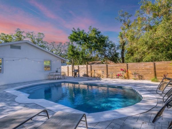 2441 NOVUS STREET, SARASOTA, FL 34237