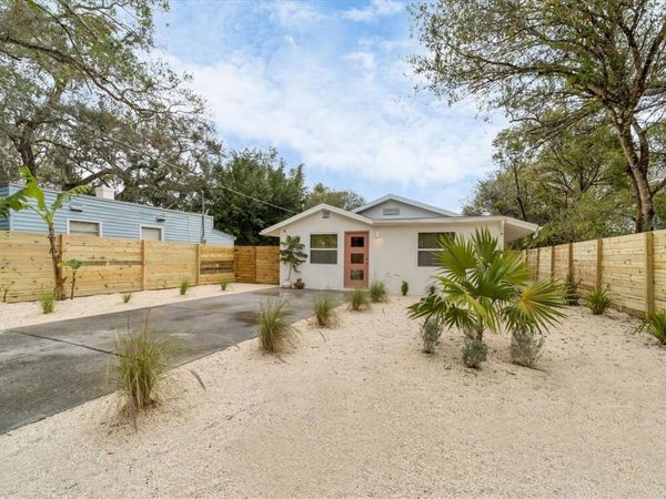 2441 NOVUS STREET, SARASOTA, FL 34237