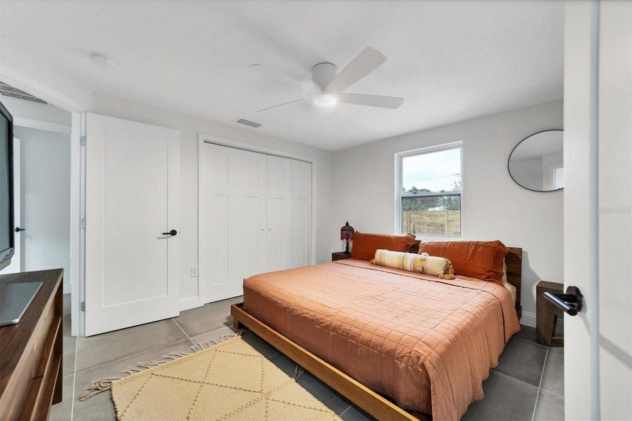 2441 Novus Street, Sarasota, FL 34237 Photo