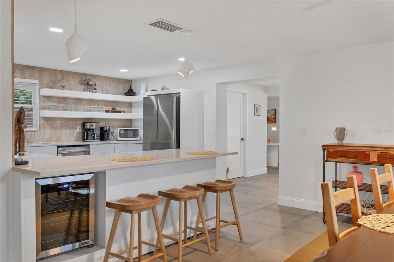 2441 Novus Street, Sarasota, FL 34237 Photo