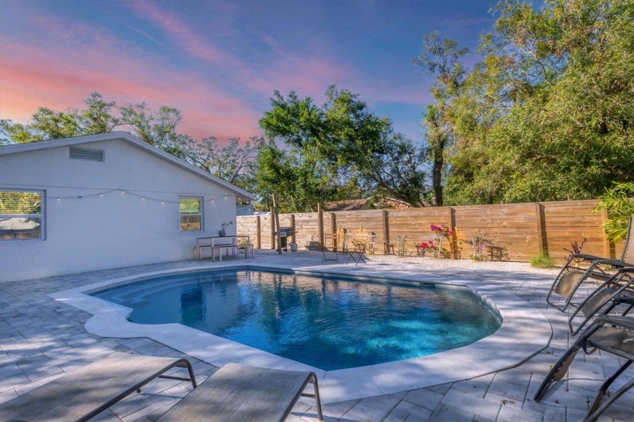 2441 Novus Street, Sarasota, FL 34237 Photo