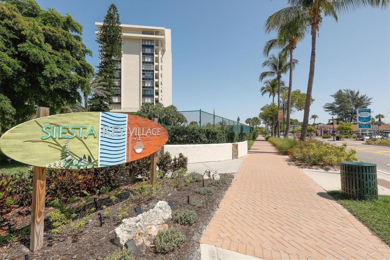 2441 Novus Street, Sarasota, FL 34237 Photo