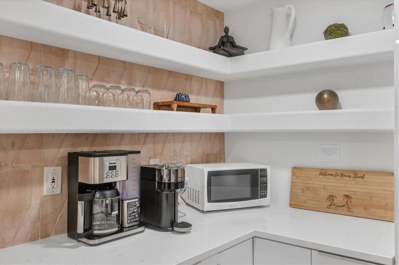 2441 Novus Street, Sarasota, FL 34237 Photo