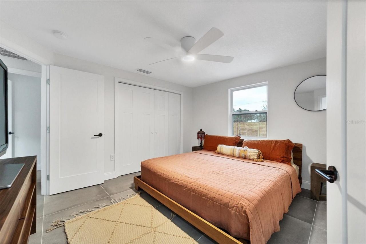 2441 Novus Street, Sarasota, FL 34237 Photo