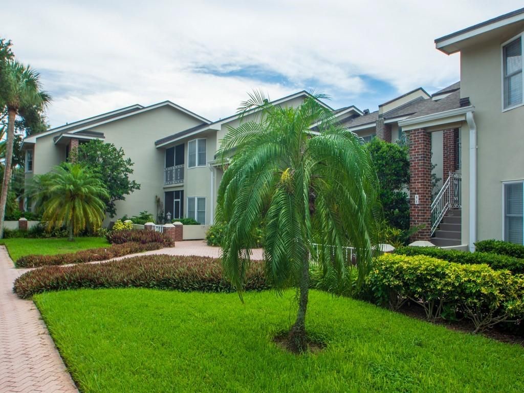 133 E Park Shores Circle, Unit 4E, Indian River Shores, FL 32963 Photo