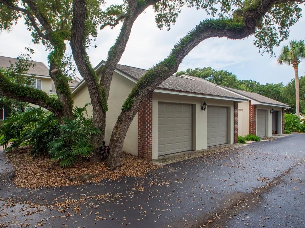 133 E Park Shores Circle, Unit 4E, Indian River Shores, FL 32963 Photo