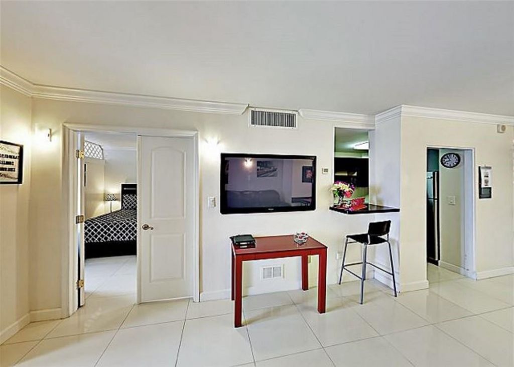 4040 Galt Ocean Drive, Unit 805, Fort Lauderdale, FL 33308 Photo