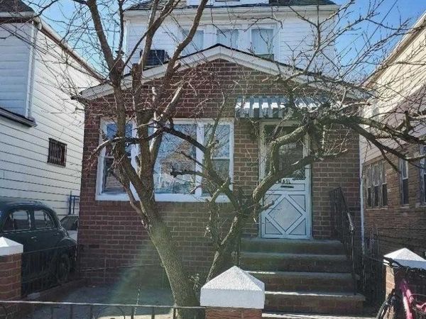 24-24 Gillmore Street, Flushing, NY 11369