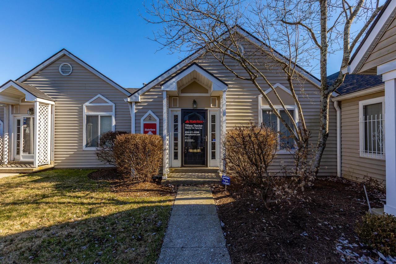 3131 Custer Drive, Unit 2, Lexington, KY 40517 Main Photo