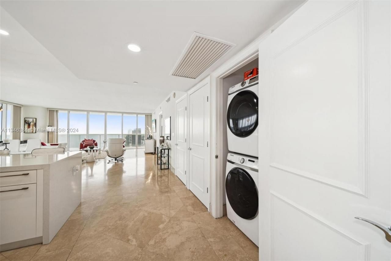 1830 S Ocean Dr, Unit 4602, Hallandale Beach, FL 33009 Photo