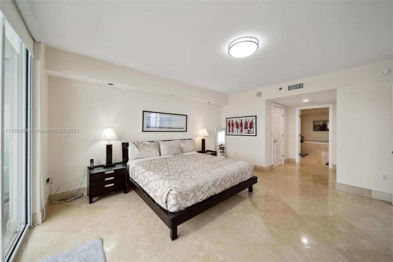 1830 S Ocean Dr, Unit 4602, Hallandale Beach, FL 33009 Photo