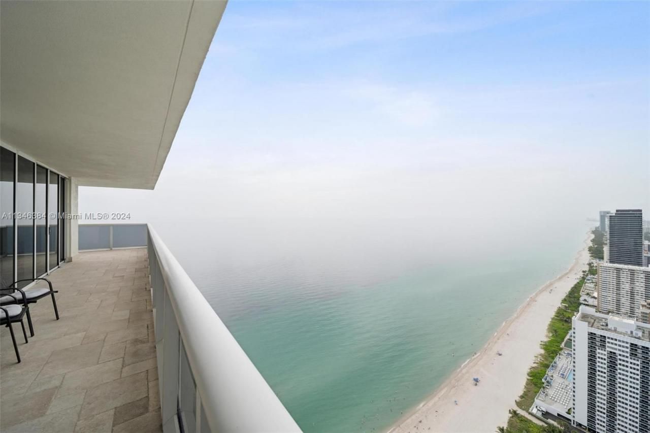 1830 S Ocean Dr, Unit 4602, Hallandale Beach, FL 33009 Photo