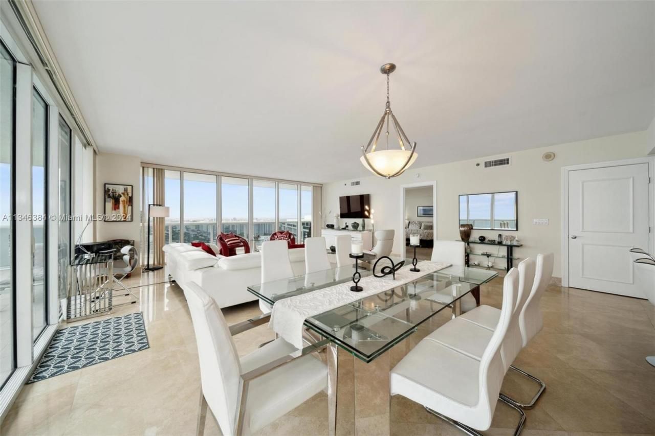 1830 S Ocean Dr, Unit 4602, Hallandale Beach, FL 33009 Photo