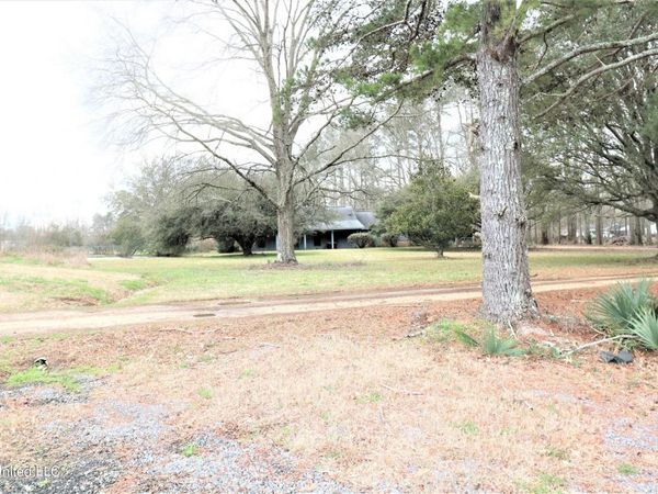 2225 Highway 471, Brandon, MS 39047