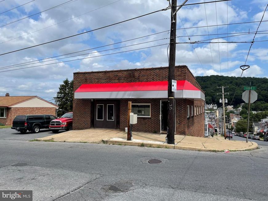 1651 Fairview Street, Reading, PA 19606 Main Photo