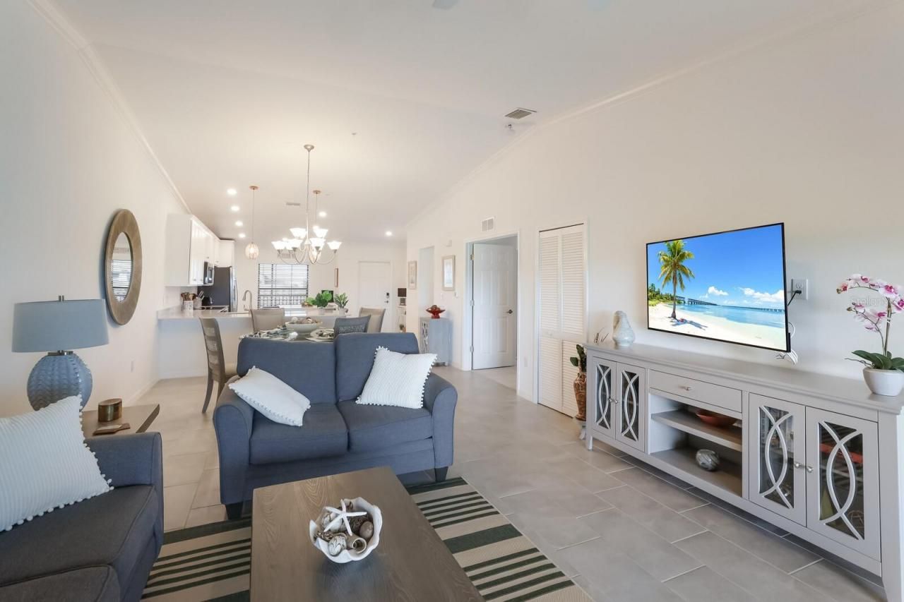 5721 Palmer Circle, Unit 201, Bradenton, FL 34211 Photo