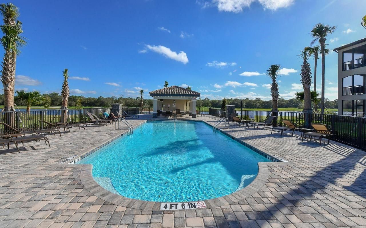 5721 Palmer Circle, Unit 201, Bradenton, FL 34211 Photo