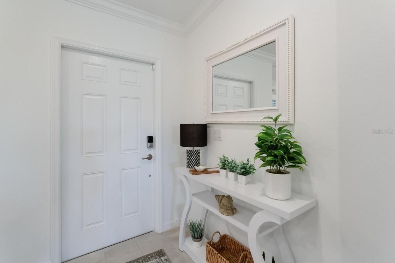 5721 Palmer Circle, Unit 201, Bradenton, FL 34211 Photo