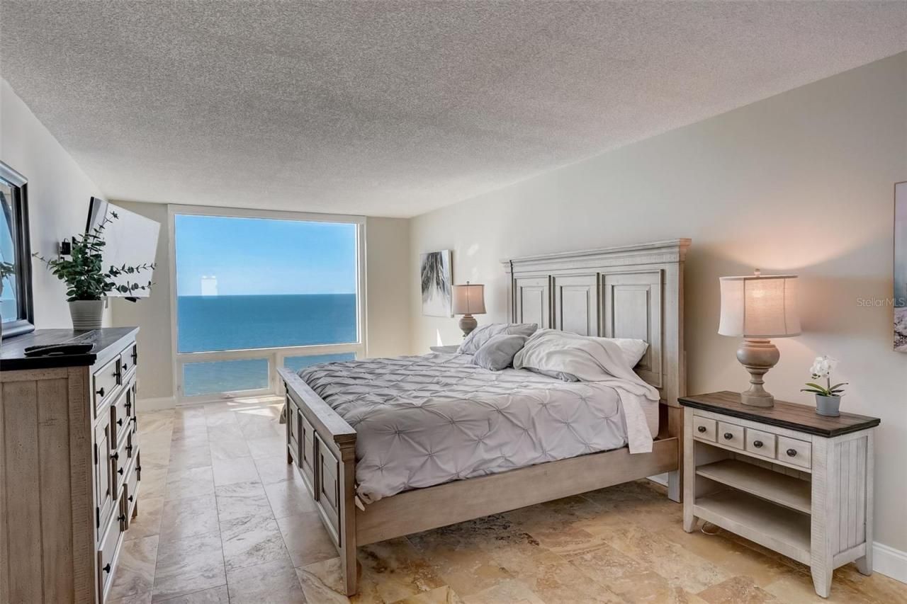 2425 Gulf Of Mexico Drive, Unit 14B, Longboat Key, FL 34228 Photo