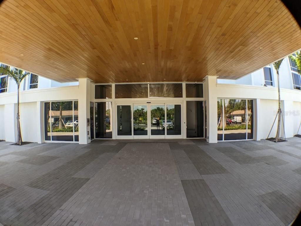 2425 Gulf Of Mexico Drive, Unit 14B, Longboat Key, FL 34228 Photo