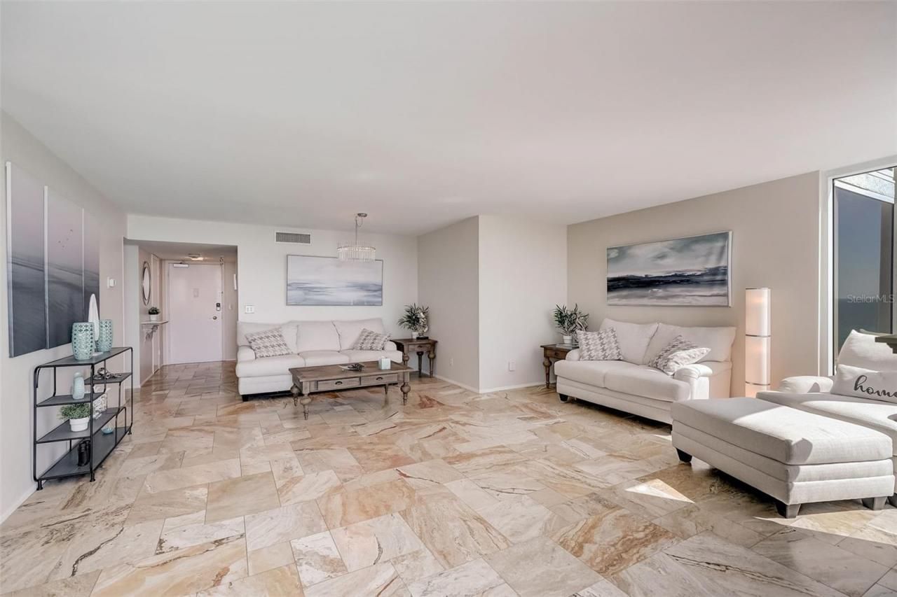 2425 Gulf Of Mexico Drive, Unit 14B, Longboat Key, FL 34228 Photo