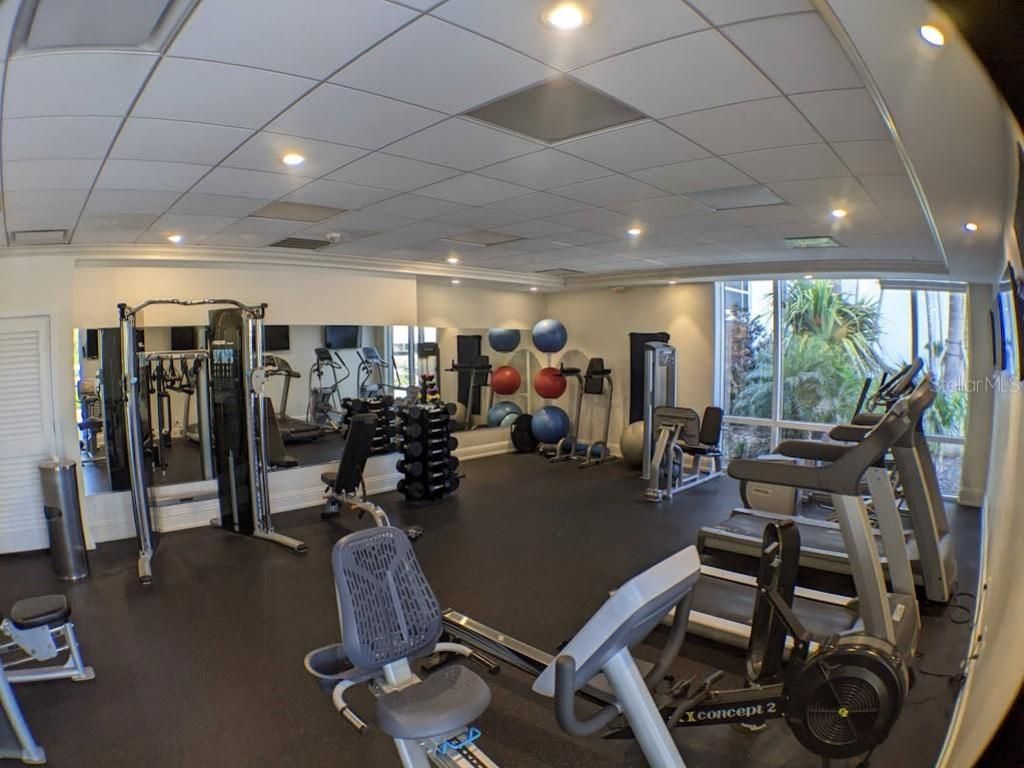 2425 Gulf Of Mexico Drive, Unit 14B, Longboat Key, FL 34228 Photo